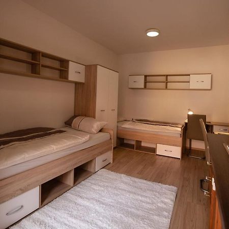 Maribor City Center Minidorm Apartment Экстерьер фото
